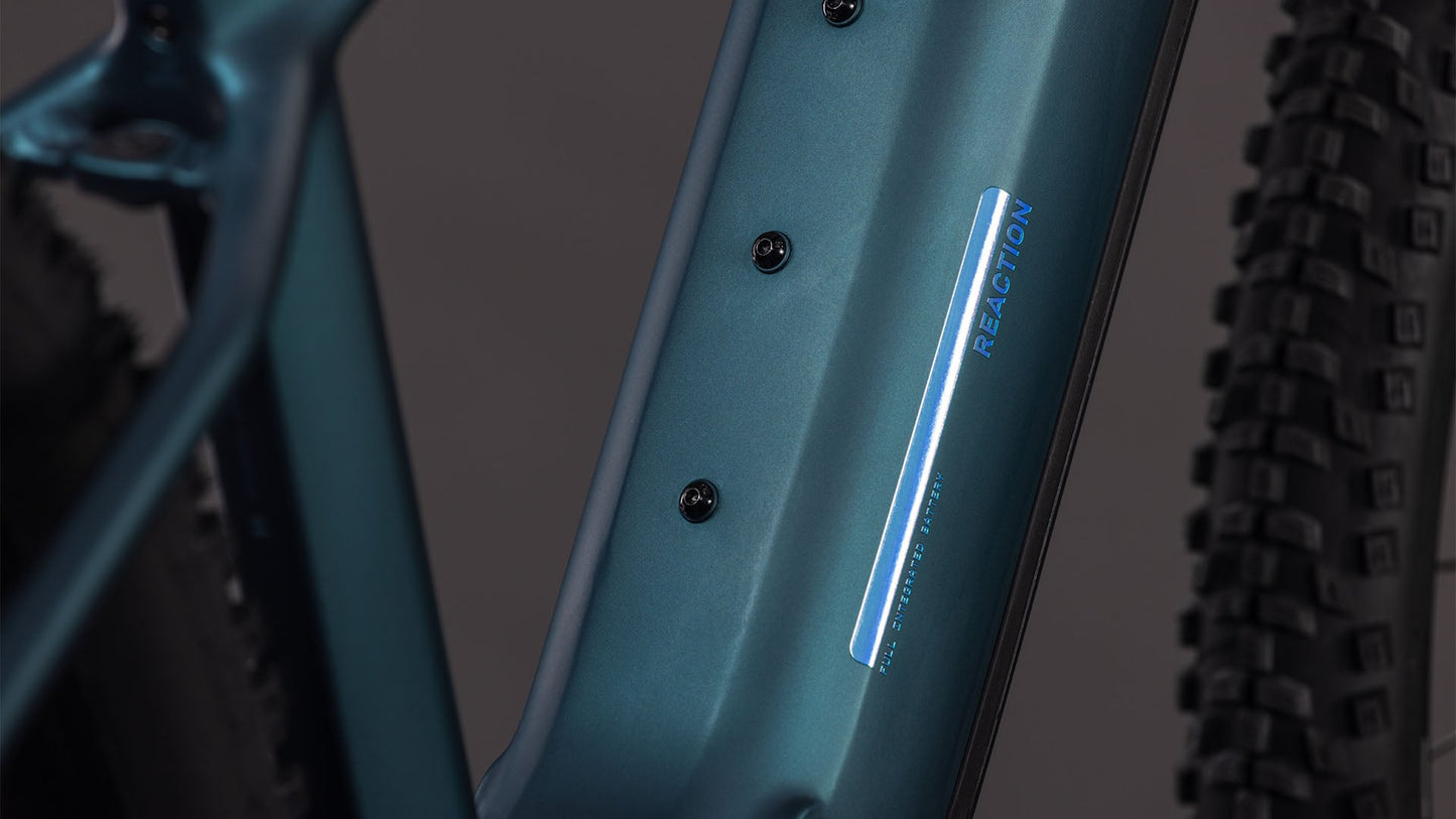 Cube Reaction Hybrid ONE 800