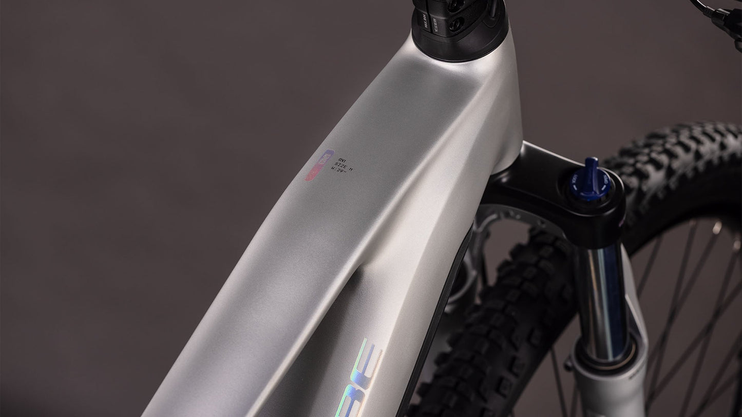 Cube Reaction Hybrid ONE 800