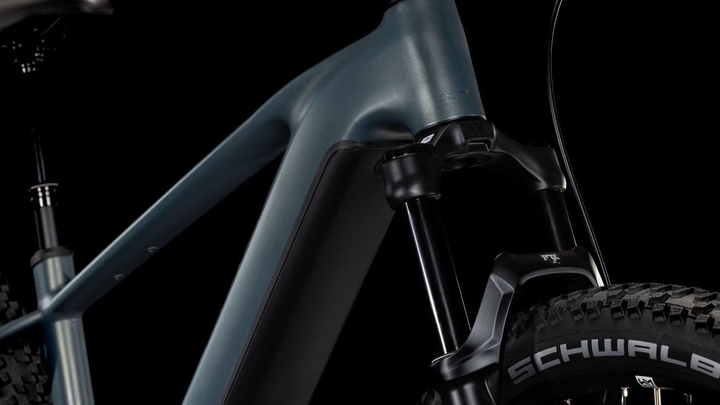 Cube Reaction Hybrid SLX