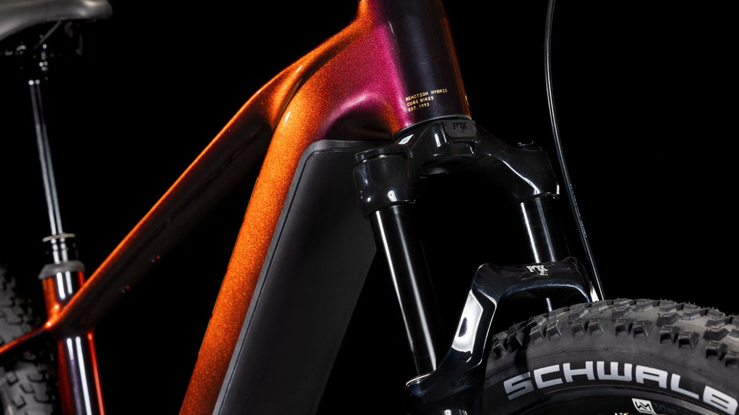 Cube Reaction Hybrid SLT