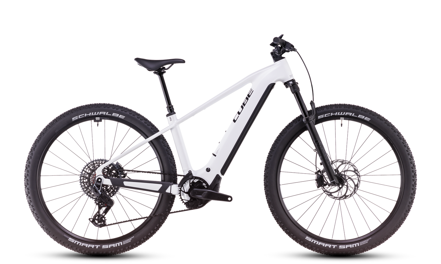 Cube Reaction Hybrid SLT