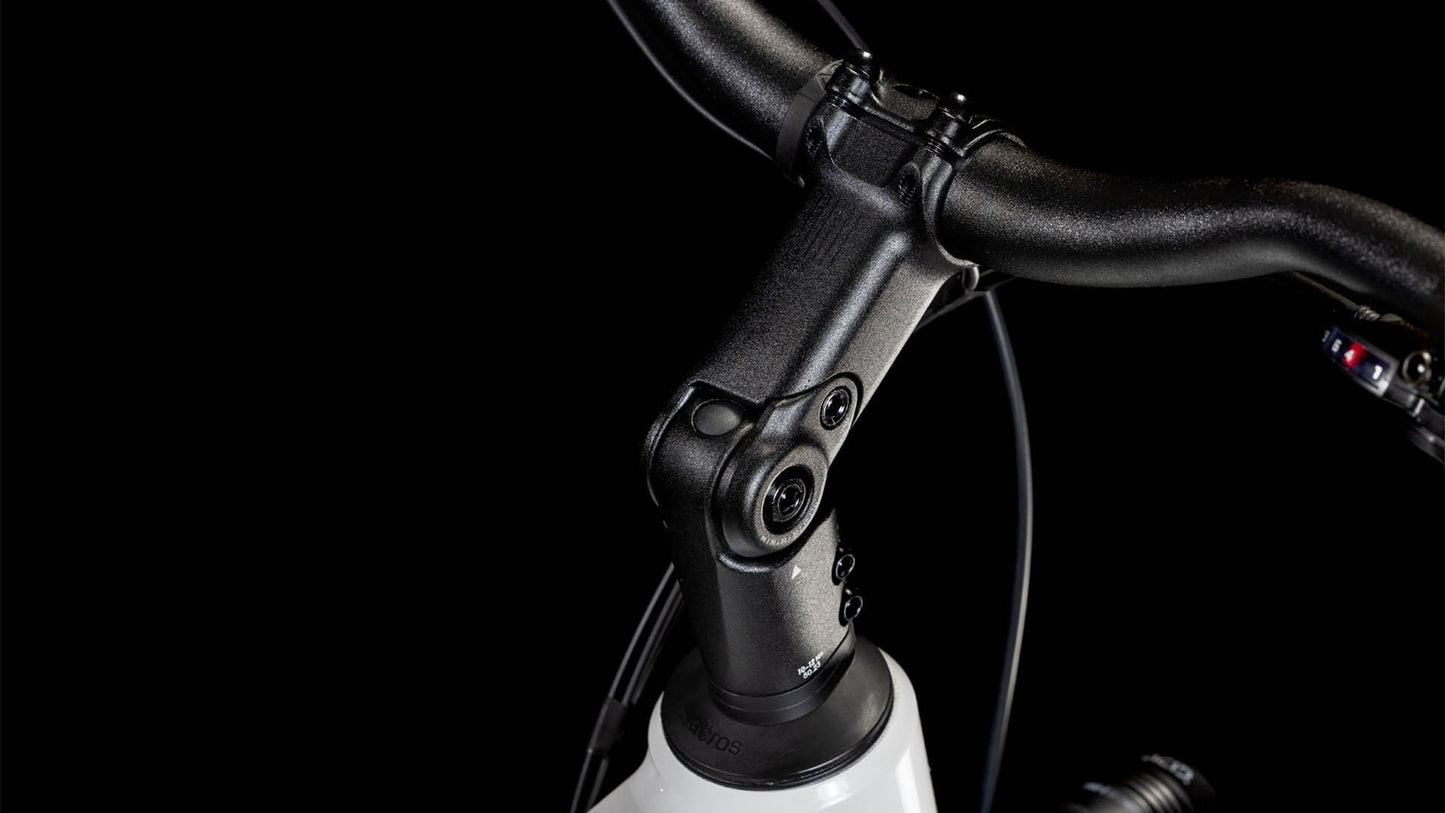 Cube Touring Hybrid ONE Diamant