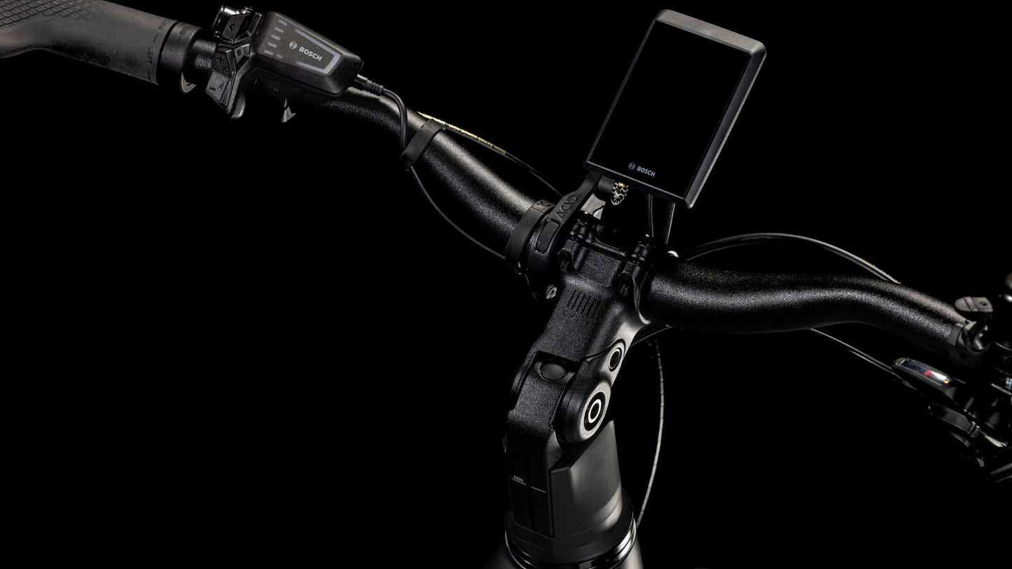 Cube Kathmandu Hybrid EXC 800