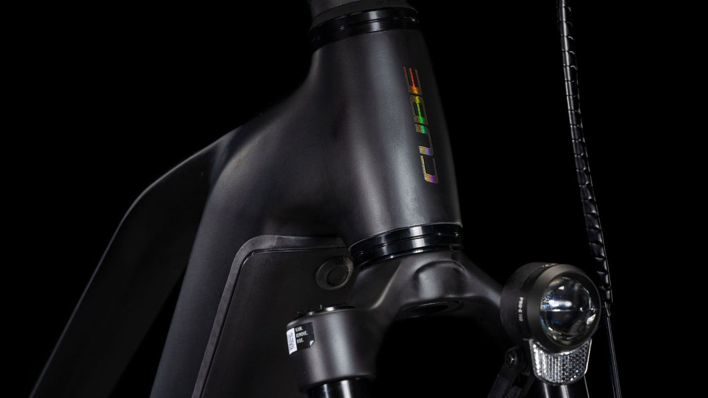 Cube Kathmandu Hybrid EXC 800