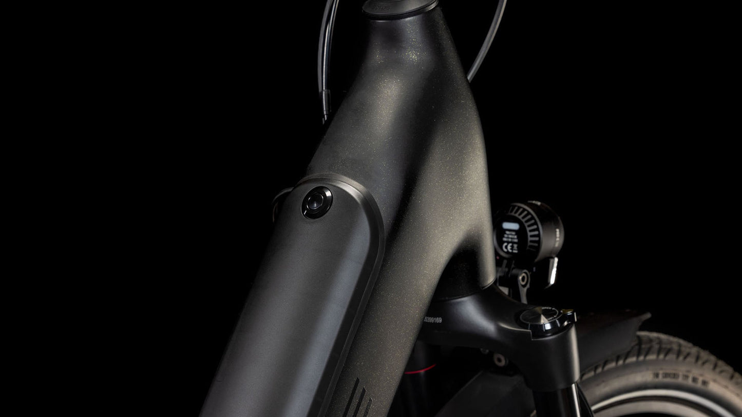 Cube Supreme Hybrid Deluxe SLT 625 Wave